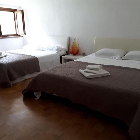 appartamenti B&B chez Patty Castel San Pietro Kültér fotó