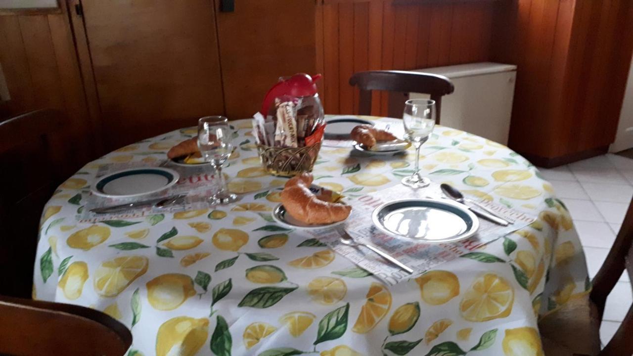 appartamenti B&B chez Patty Castel San Pietro Kültér fotó